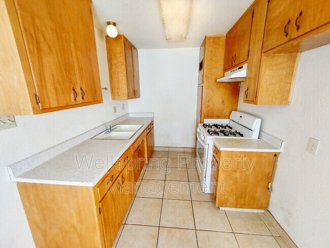Foto del edificio - 213 Panamint Ave