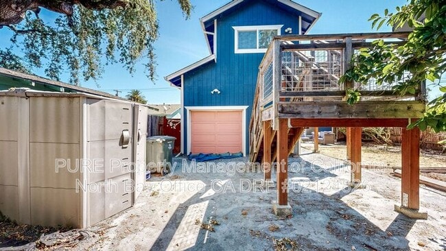 Building Photo - 1445 Corby Ave