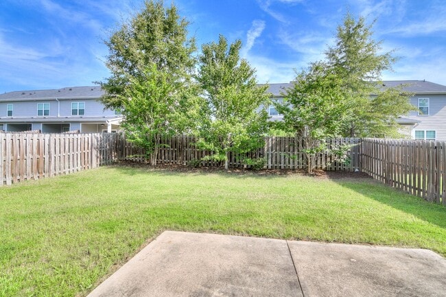 Building Photo - 407 Brantley Cove Cir
