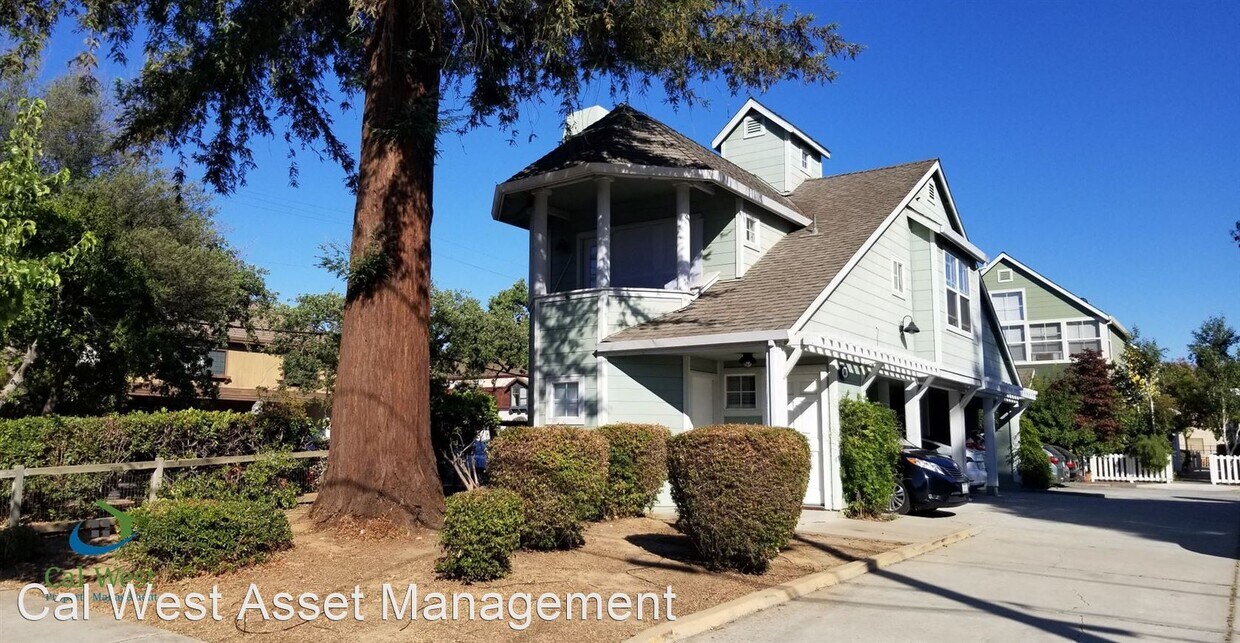 Primary Photo - 1 br, 1 bath House - 34 West 1st Street