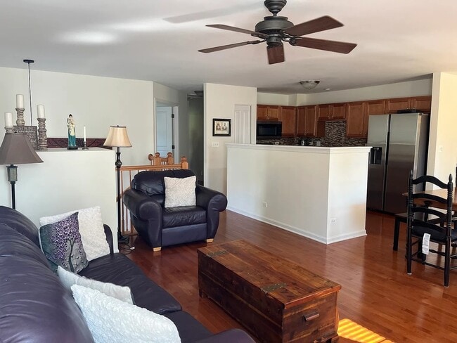 Foto del edificio - 1290 Derry Ln