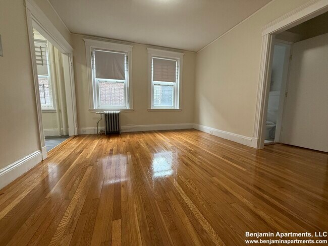 Foto del edificio - 165 Park Dr