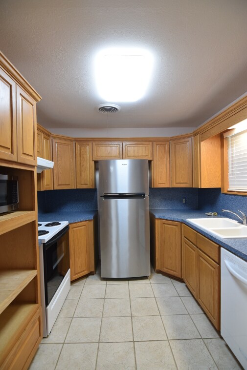 Foto del edificio - 202 E Victory Ave