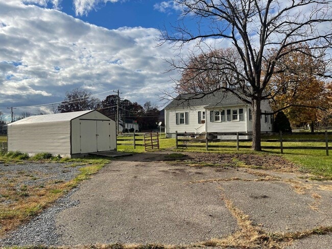 Building Photo - 10804 McGaheysville Rd