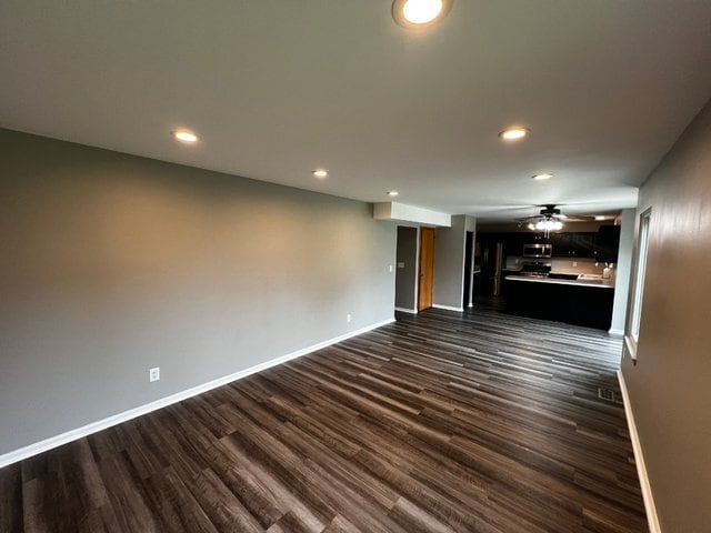 Building Photo - 443 Rachel Cir