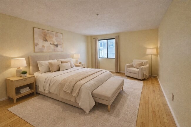 Building Photo - 24 Corey St