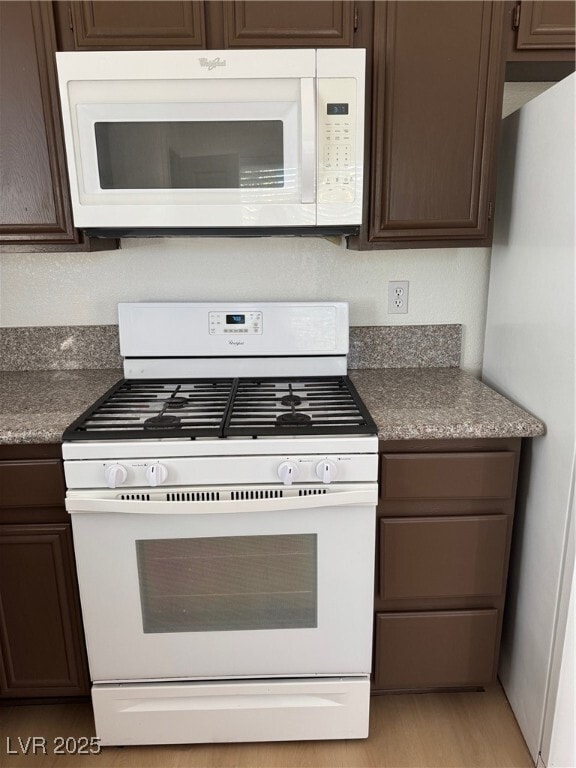 Foto del edificio - 3632 S Riley St