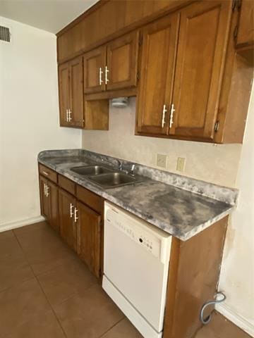 Foto del edificio - 136 Richard Ln