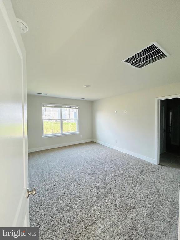 Building Photo - 128 Wappinger Ter