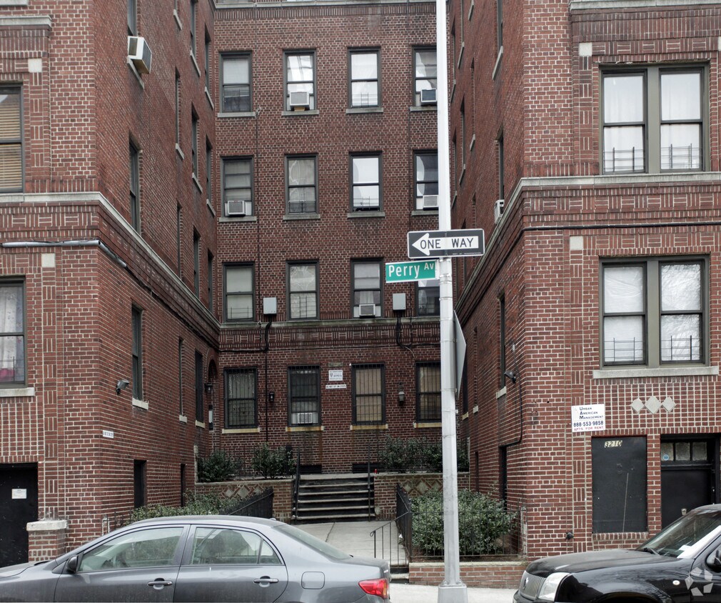 Foto del edificio - 3210 Perry Ave