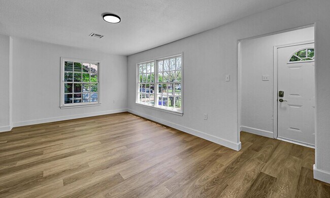 Foto del edificio - Beautifully maintained 2-bedroom, 1-bathroom house in Waco