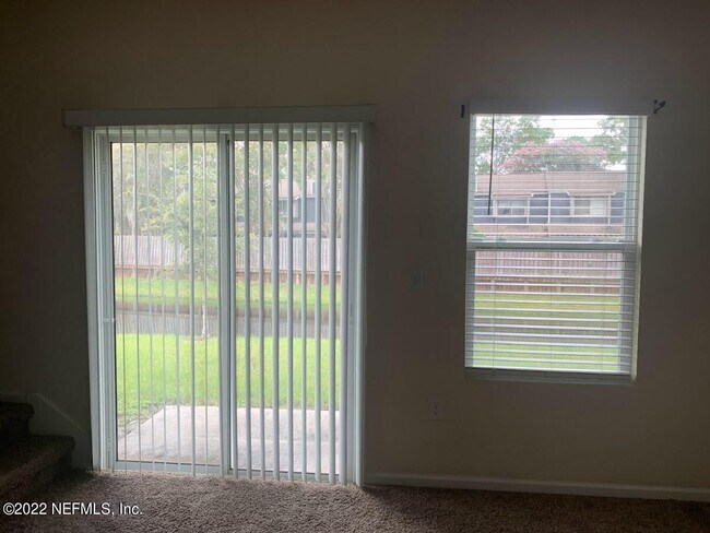 Foto del edificio - 8044 Echo Springs Rd