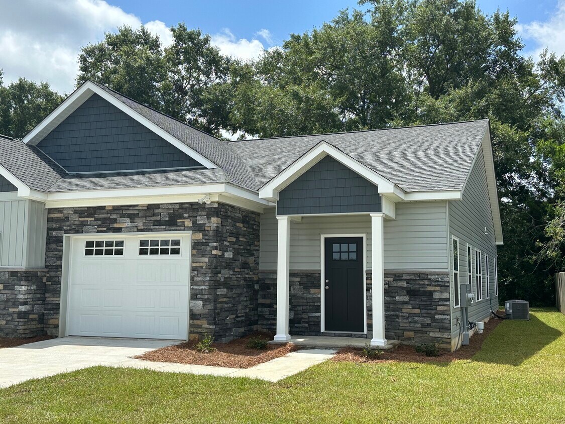 139 Heyward Dr, Dothan, AL 36303 House Rental in Dothan, AL