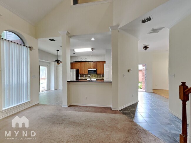 Foto del edificio - 2305 Leafy Glen Ct