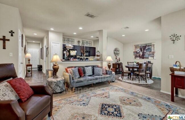 Foto del edificio - 148 Westminster Dr