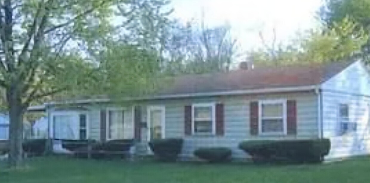 Foto principal - 3931 Flynn St