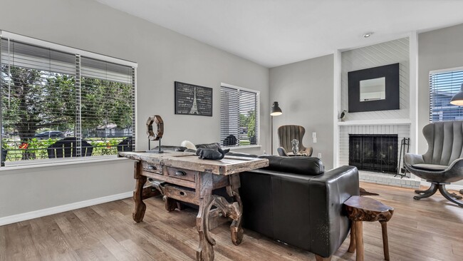 Foto del edificio - Fantastic 3br/3ba/2car gar home/pool in Pa...
