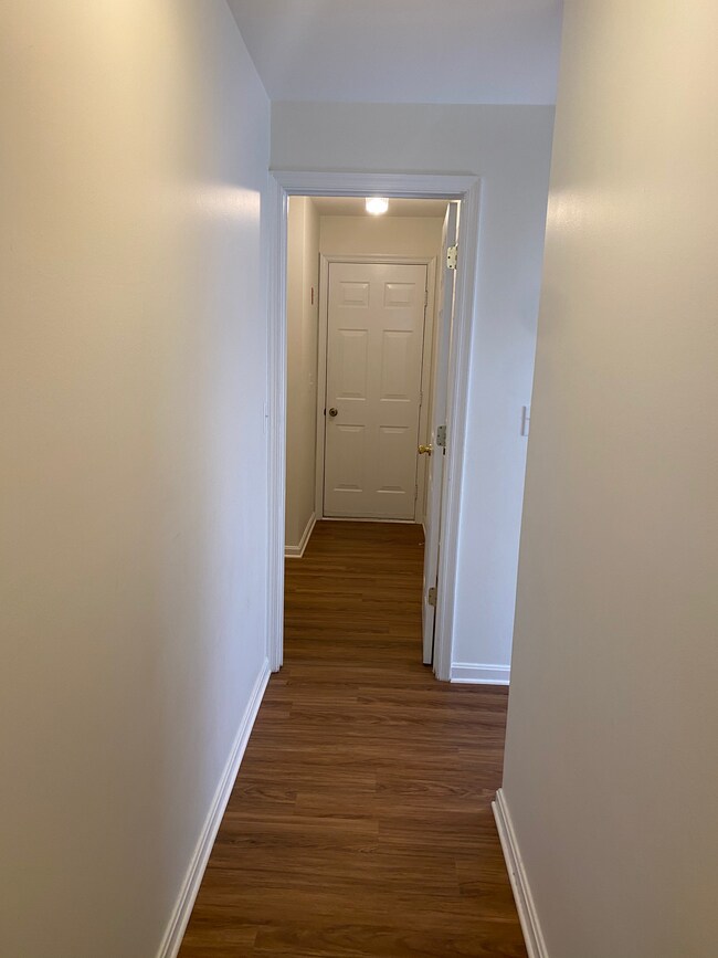 Foto del edificio - 653 Beechwood Ave