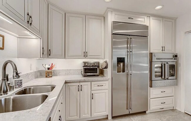 Foto del edificio - Coastal Carlsbad 3 Bed, 2 Bath with Lagoon...