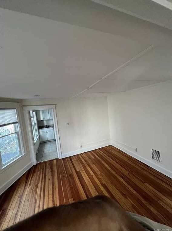 Foto del edificio - 25 Lent St