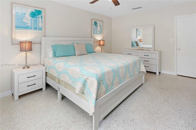 Foto del edificio - 330 Van Buren St