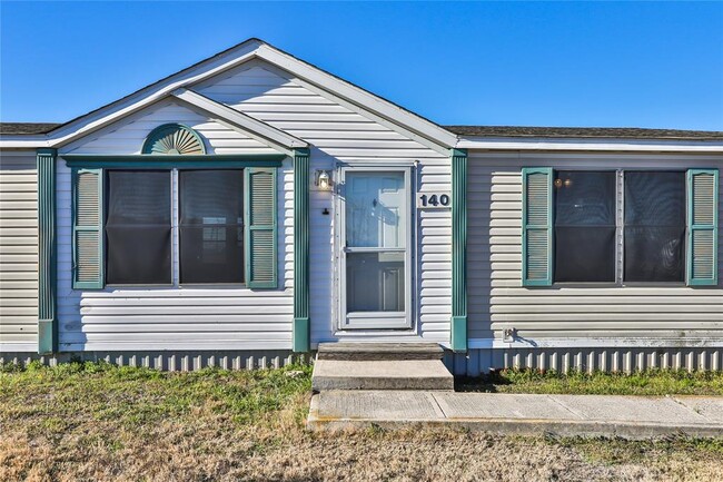 Building Photo - 140 Blessing Ln