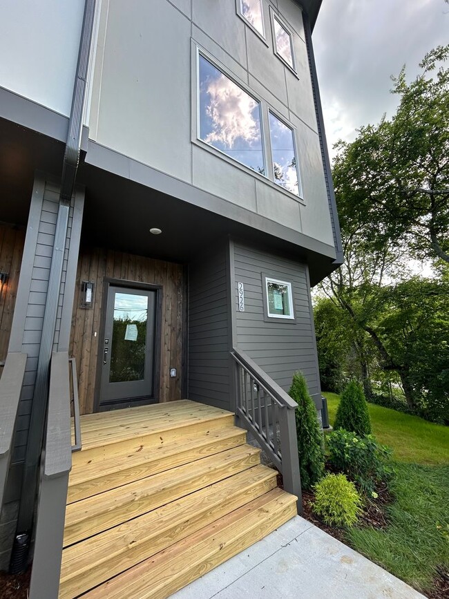 **Coming Soon!** Amazing New Construction ... - **Coming Soon!** Amazing New Construction ... House