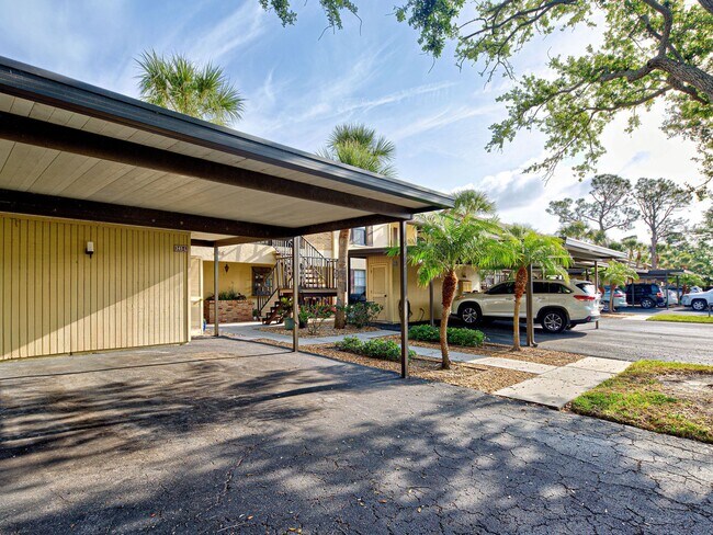 Building Photo - 2BD/2BA Mission Lakes Condo