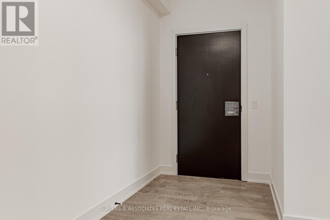 Building Photo - 11 Lillian St