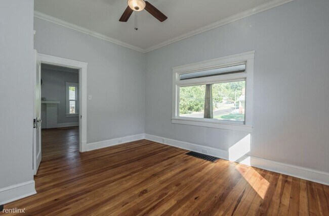 Foto del edificio - 3 br, 2 bath House - 456 Chickamauga Avenue