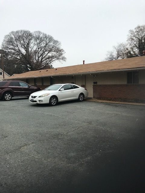 Primary Photo - 1 Bedroom