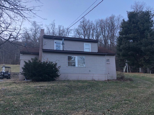 Front View - 2706 Kaetzel Rd
