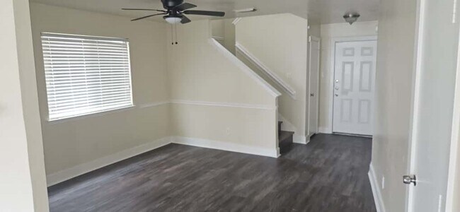 Foto del edificio - 20922 Young Meadows Way