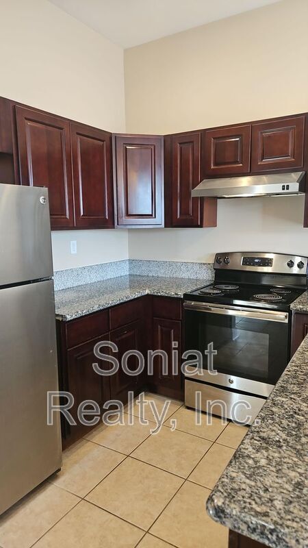 Foto del edificio - 4808 Francisco Verrette Dr