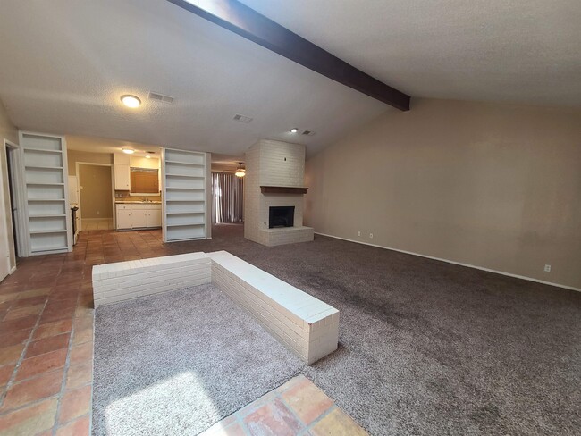 Building Photo - 2509 Haynes Dr
