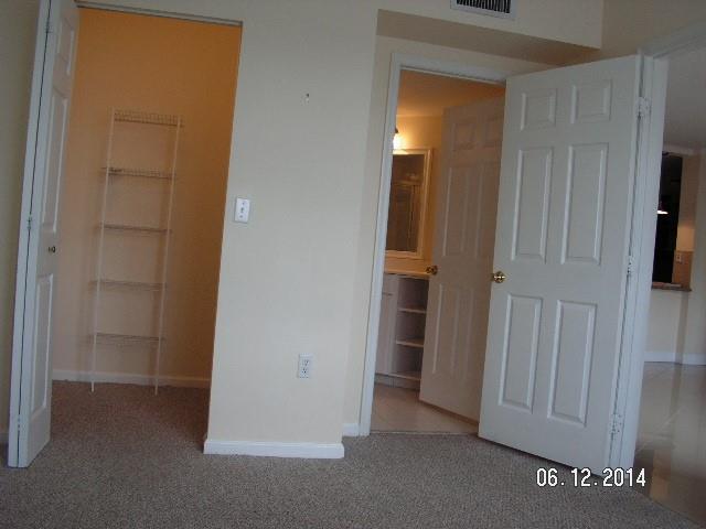 Foto del edificio - 11643 W Atlantic Blvd