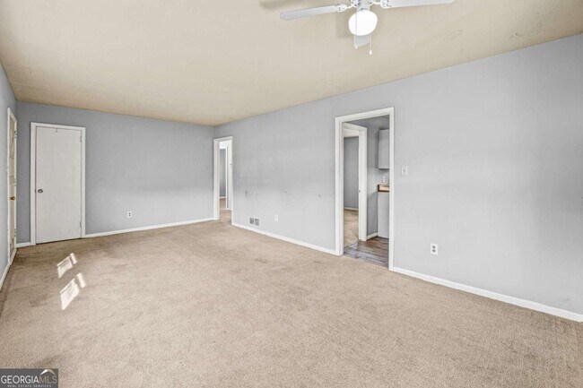 Foto del edificio - 2496 Old Hapeville Rd SW