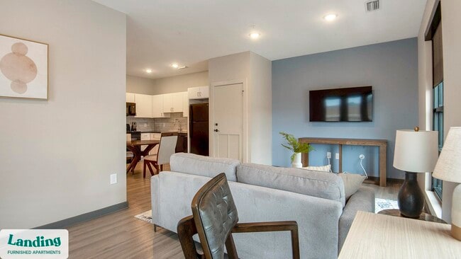 Foto del edificio - 645 N Front St