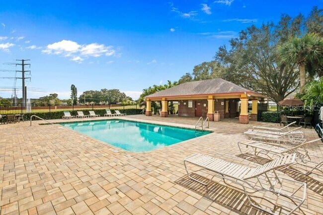 Foto del edificio - 1881 Pine Bay Dr