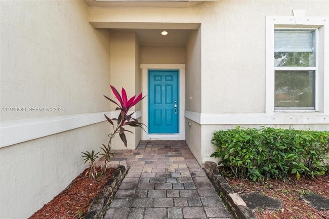 Foto del edificio - 3448 NE 1st St