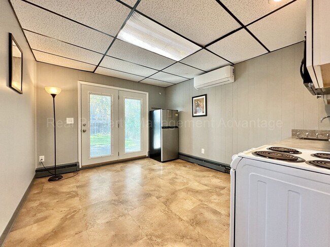 Foto del edificio - 574 Ardmore Dr