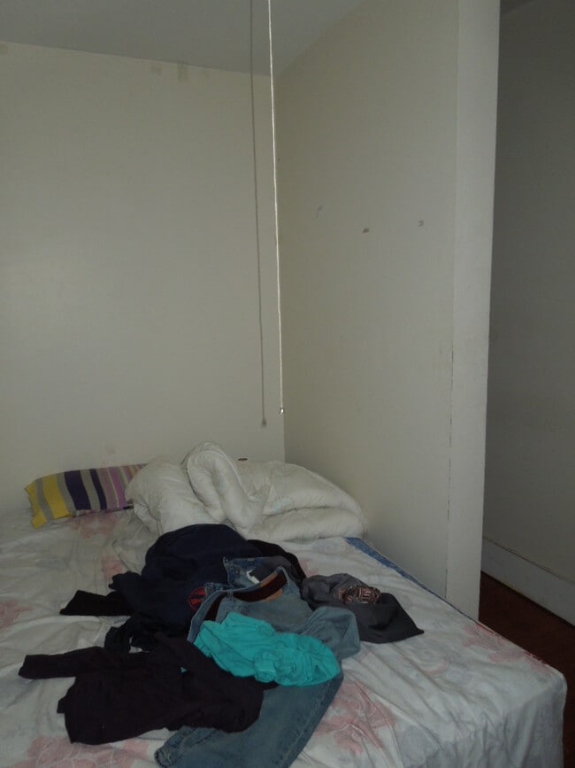 Foto del edificio - 132 Glenville Ave