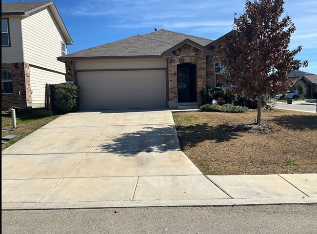 Photo - "Charming 4-Bedroom Home with Granite Elegance in San Antonio!"