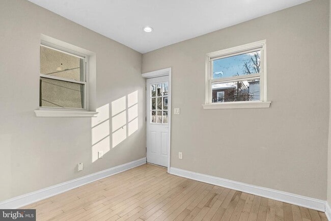 Foto del edificio - 2514 W Seybert St