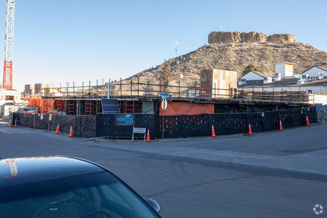 Building Photo - The View at Castle Rock