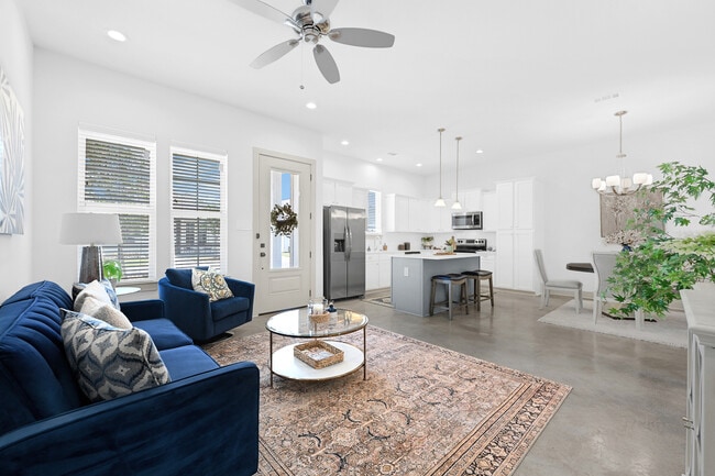 ¡TRES HABITACIONES! - The Cottages at Buckshot Landing