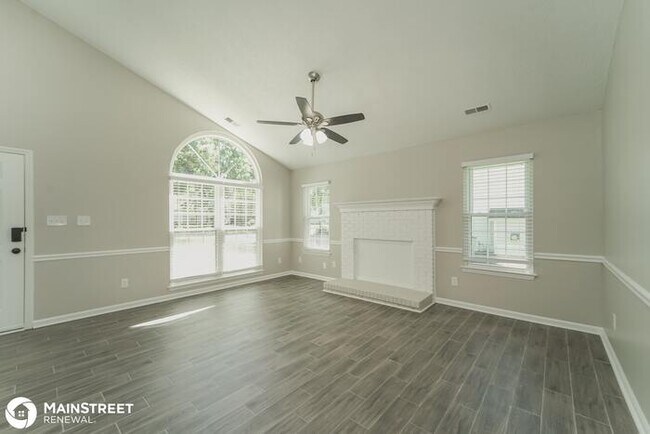 Foto del edificio - 8405 GIDLEIGH CT GIDLEIGH CT, CHARLOTTE, N...