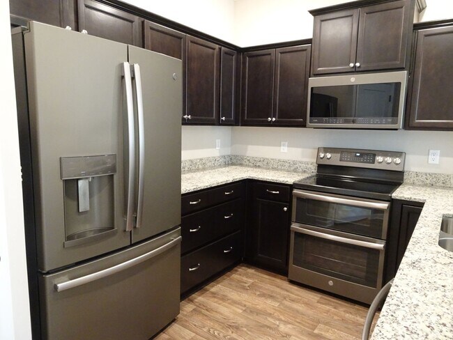 Building Photo - 3 Bed 2.5 bath condo Rental in The Promena...