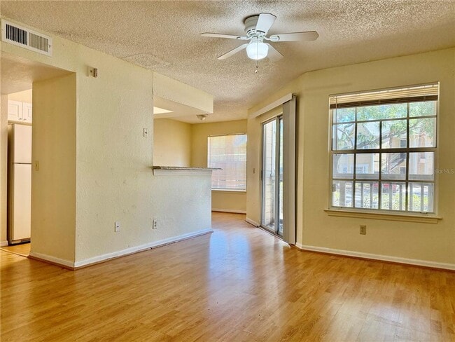 Building Photo - 1021 S Hiawassee Rd
