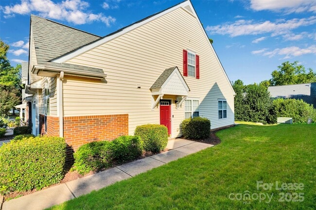 Foto del edificio - 2290 Hanover Drive
